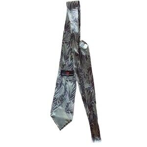 Balenciaga 100% Silk Necktie Made in Japan Gray Feathers D-OS 8050 COA